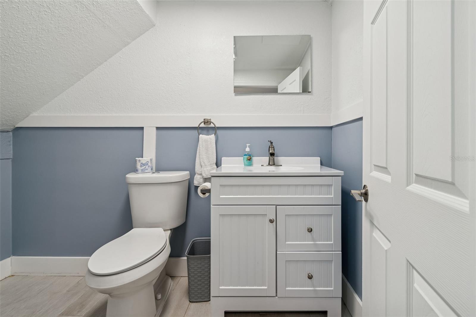 Image 26 of 54 For 330 6th Avenue