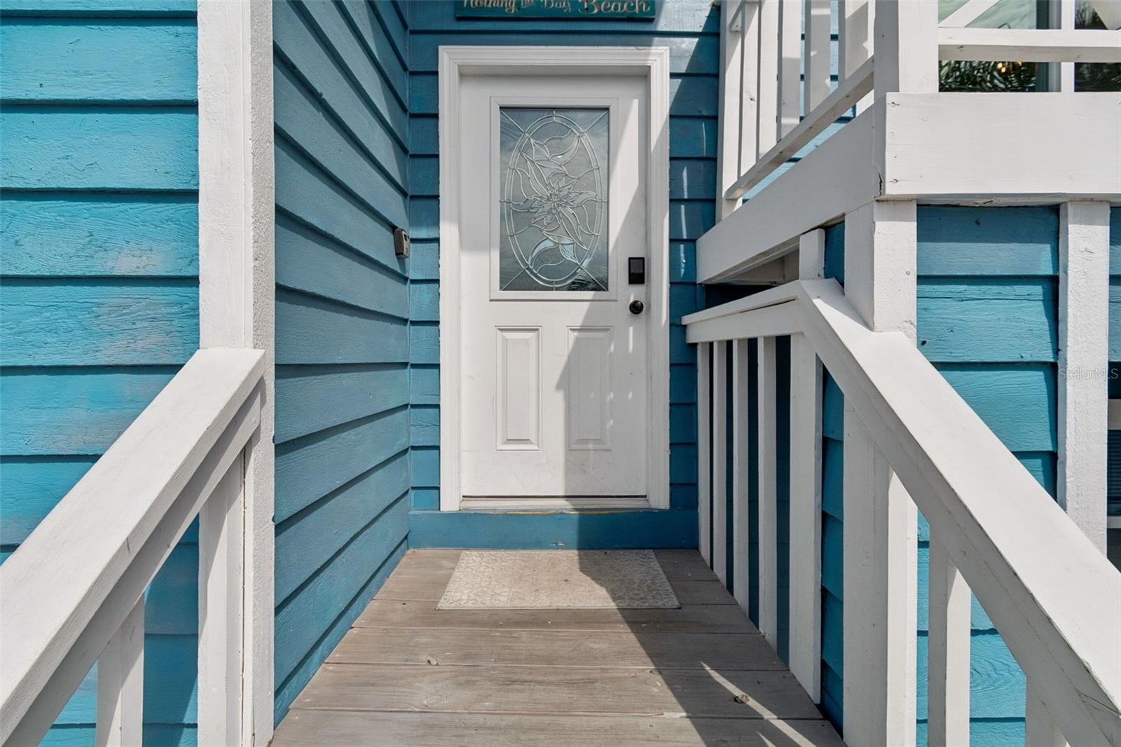 Image 3 of 54 For 330 6th Avenue