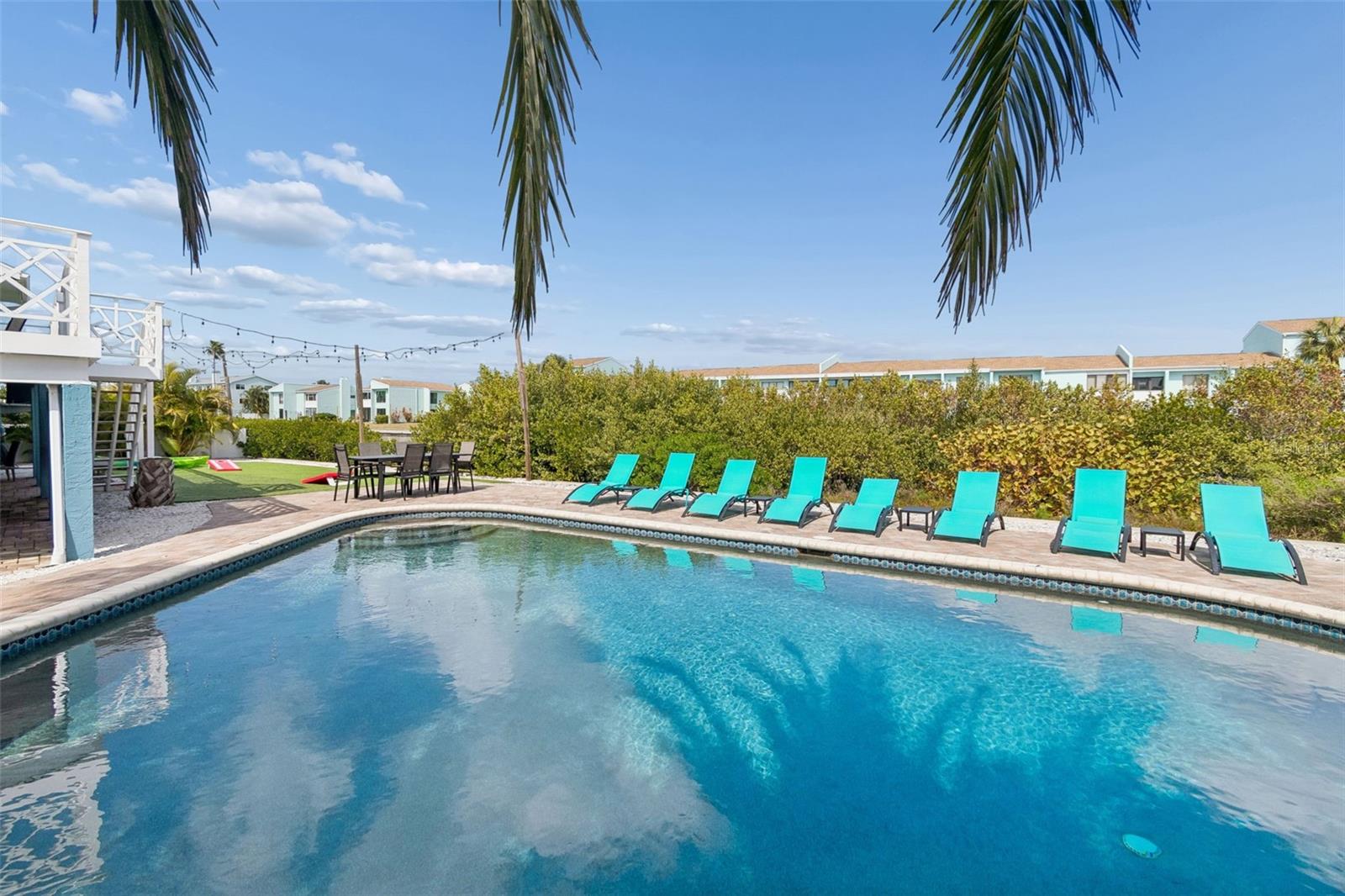 Image 39 of 54 For 330 6th Avenue