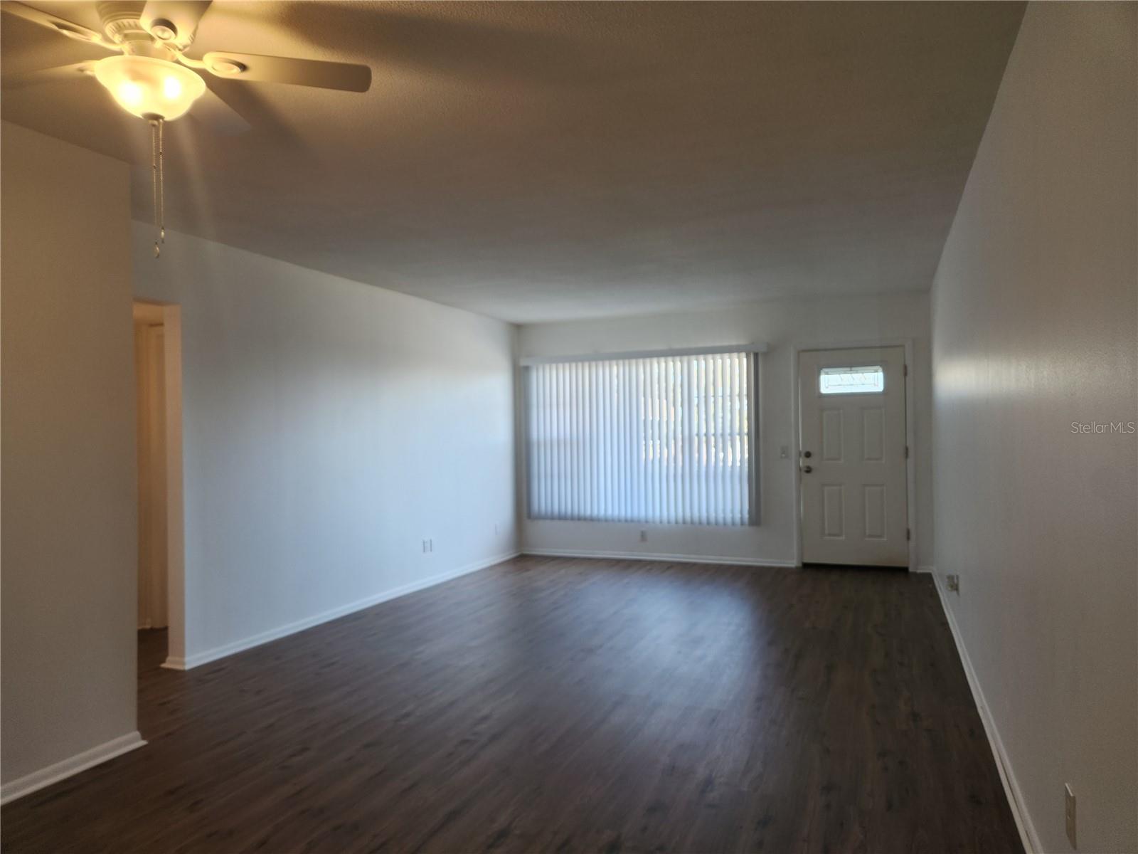 Image 4 of 26 For 2464 Australia Way E 64