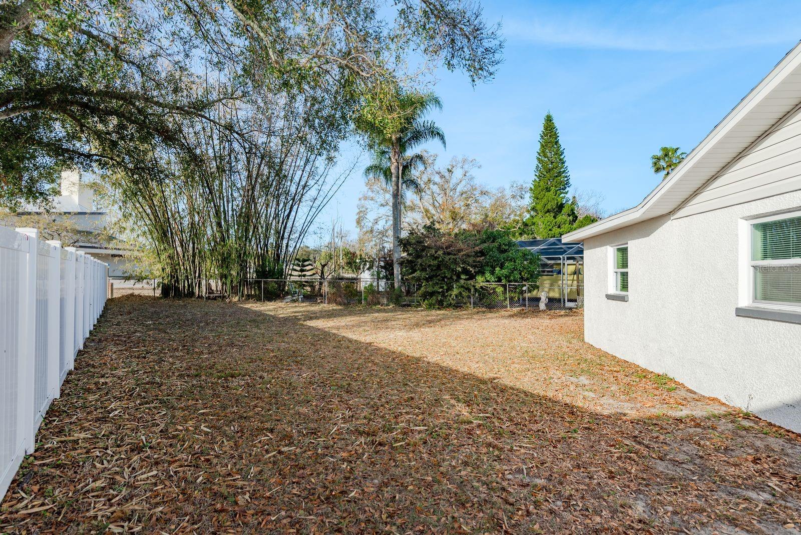 Image 25 of 28 For 4233 Belle Isle Court