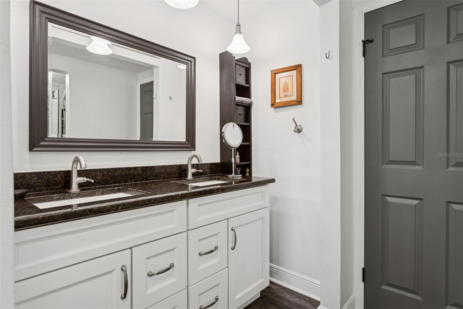 Listing photo id 20 for 1023 Bask Drive