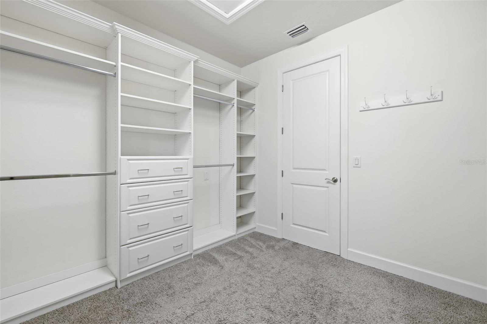 Image 28 of 61 For 5263 Morey Farms Loop