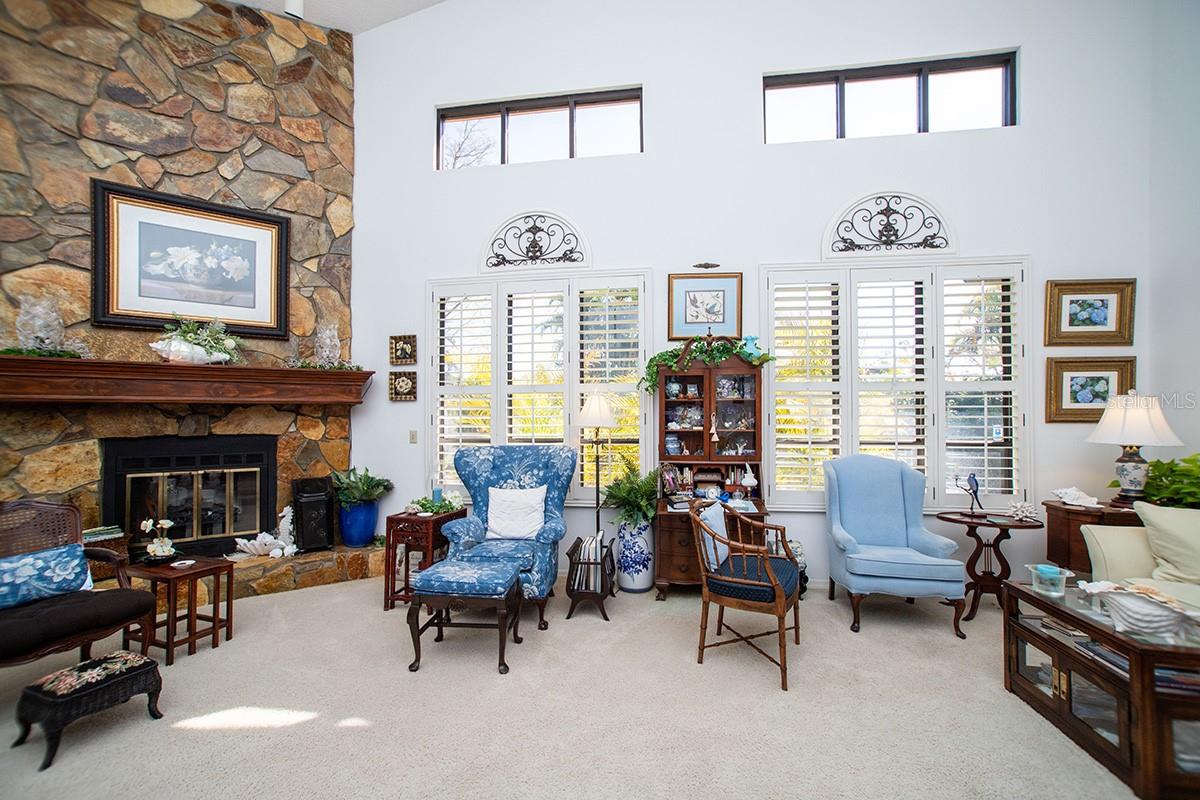 Image 8 of 38 For 11696 Parkview Lane