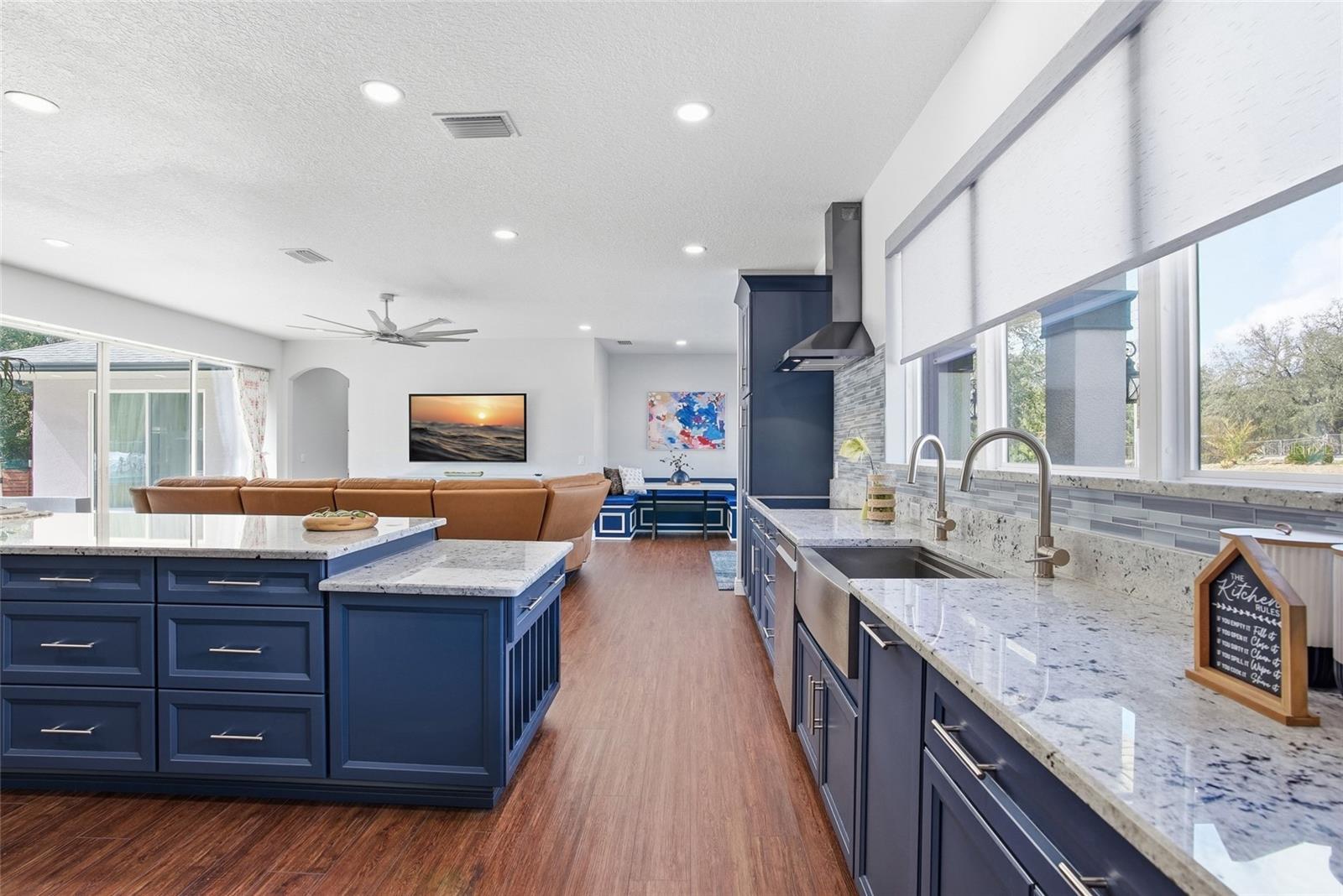 Listing photo id 8 for 16090 Fringe Tree Drive