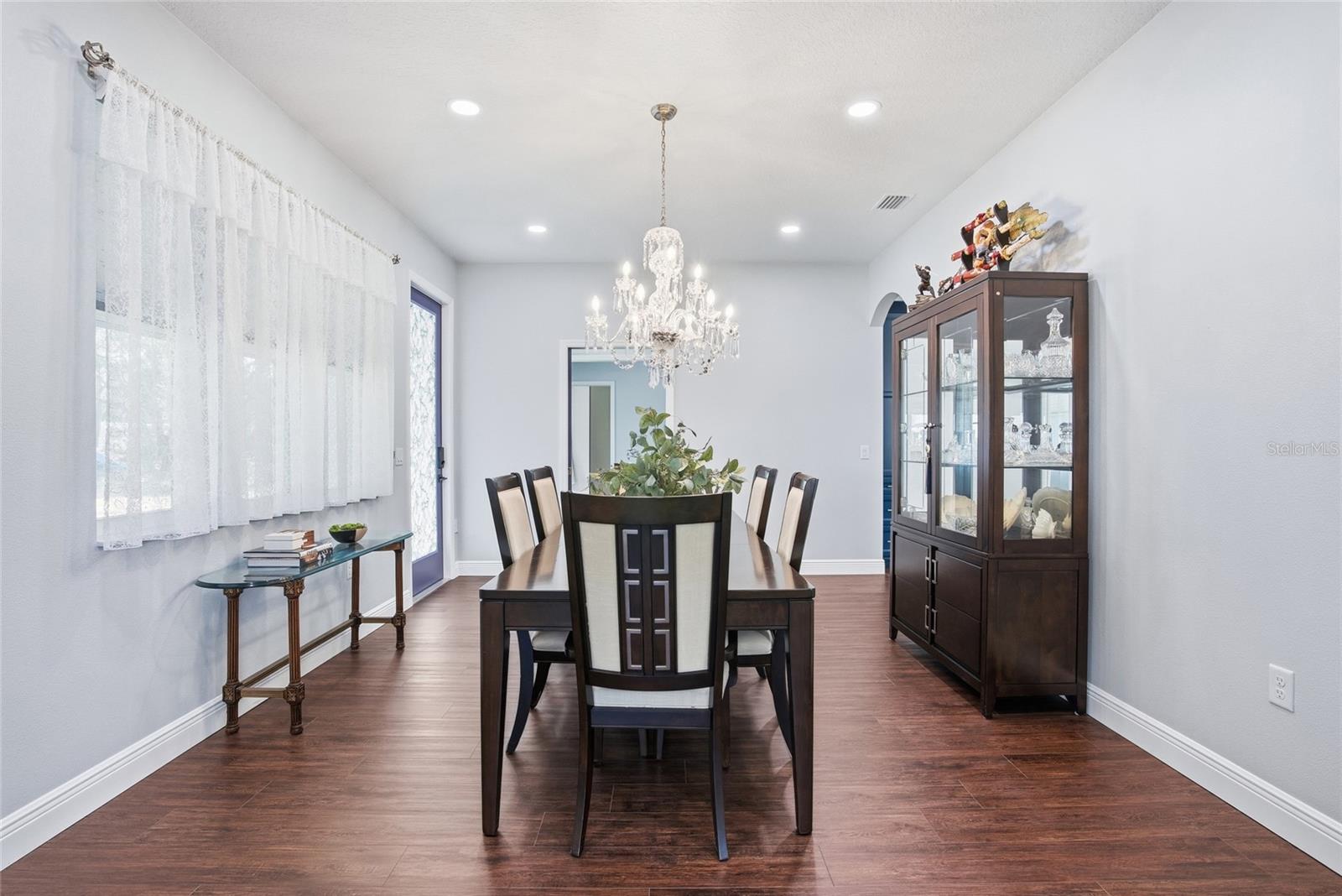 Listing photo id 13 for 16090 Fringe Tree Drive