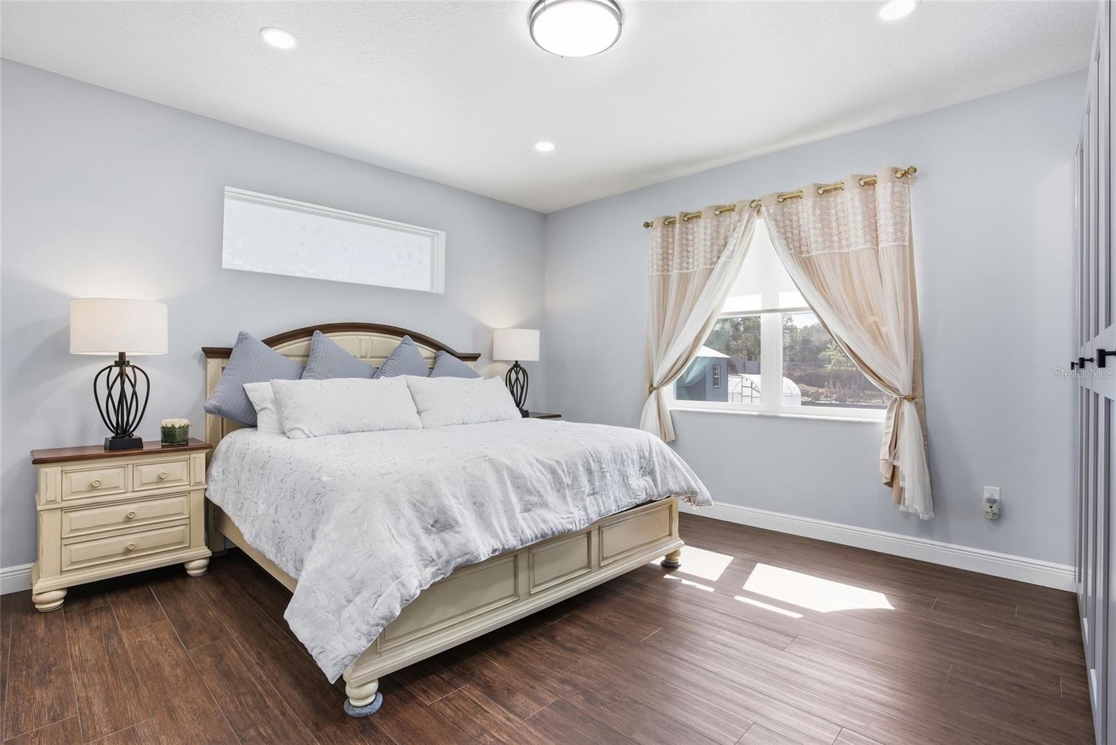 Listing photo id 14 for 16090 Fringe Tree Drive