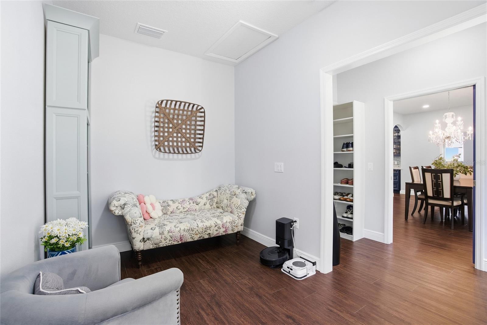 Listing photo id 20 for 16090 Fringe Tree Drive