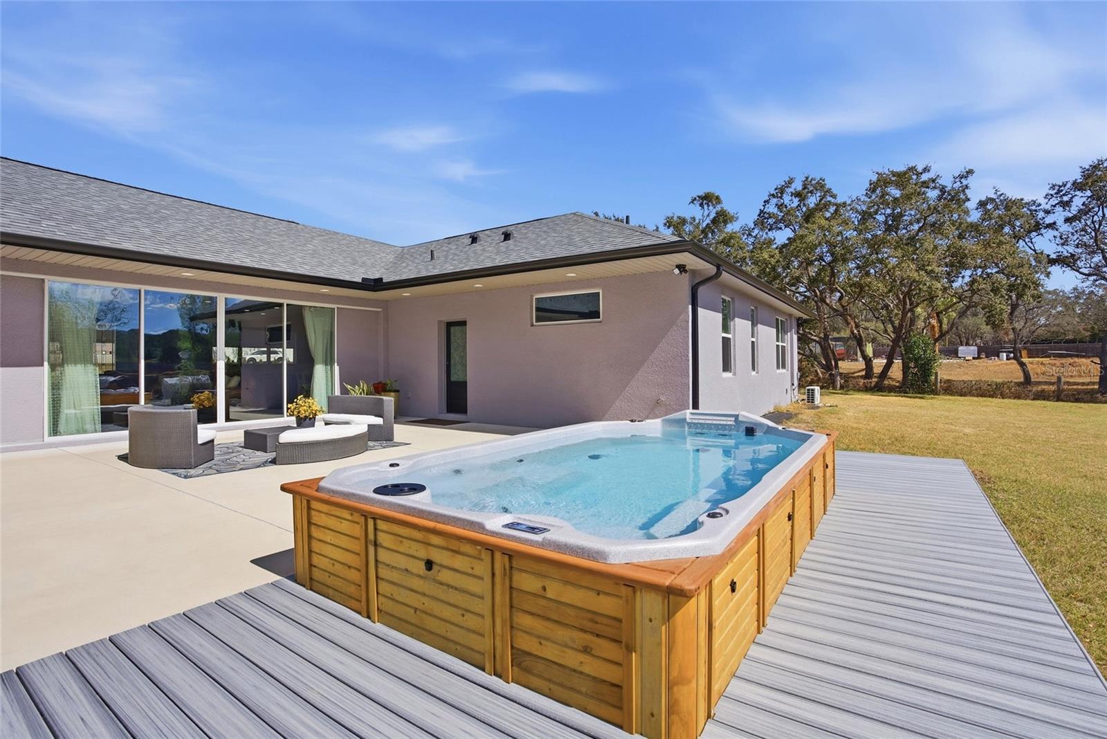 Listing photo id 34 for 16090 Fringe Tree Drive