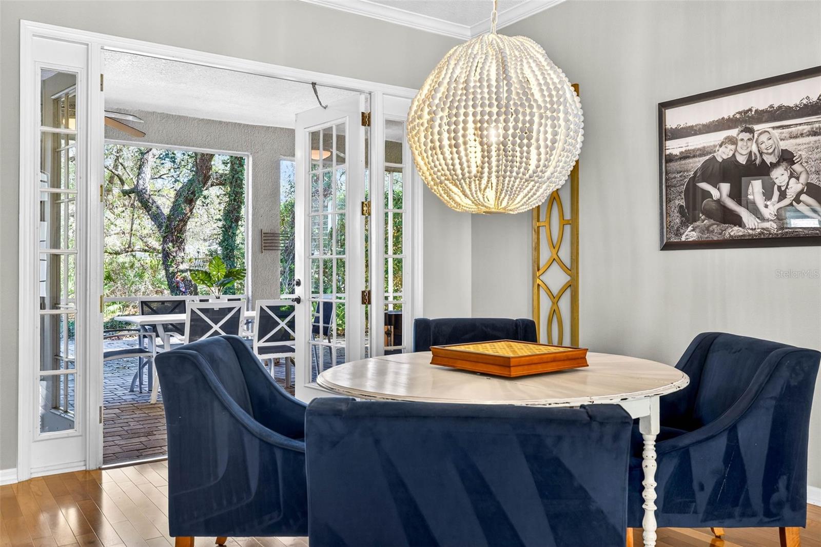 Image 12 of 81 For 15036 Eaglerise Drive