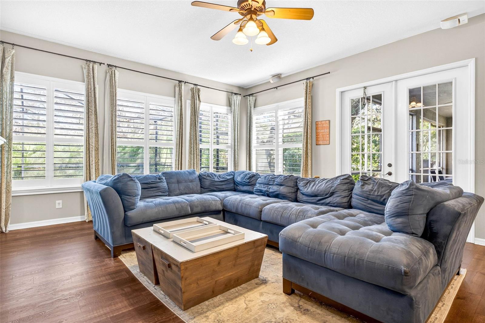 Image 31 of 81 For 15036 Eaglerise Drive