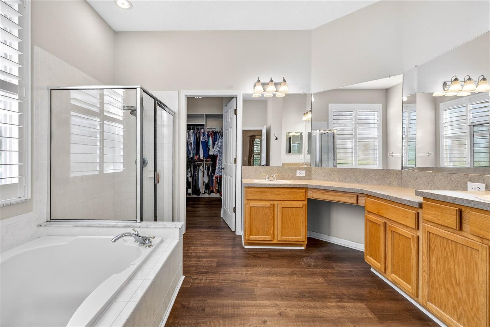 Image 48 of 81 For 15036 Eaglerise Drive