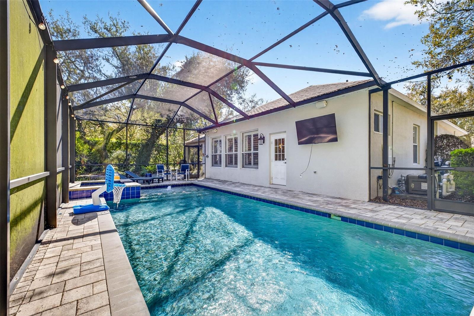 Image 65 of 81 For 15036 Eaglerise Drive