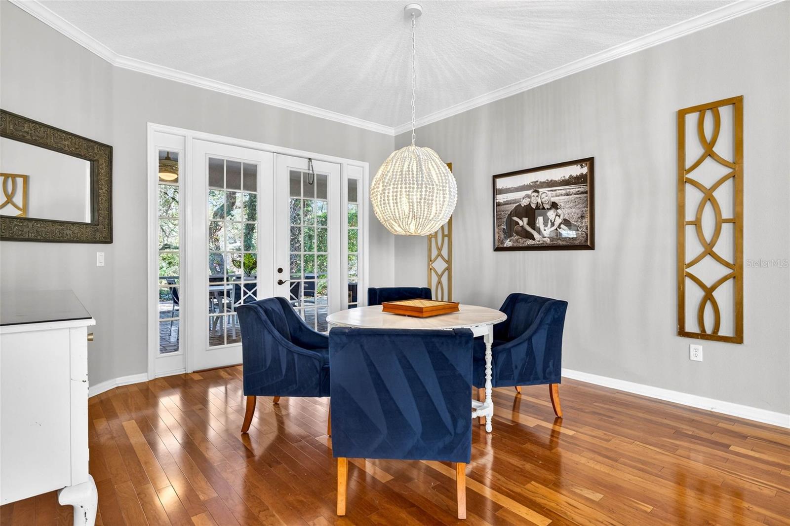 Image 9 of 81 For 15036 Eaglerise Drive