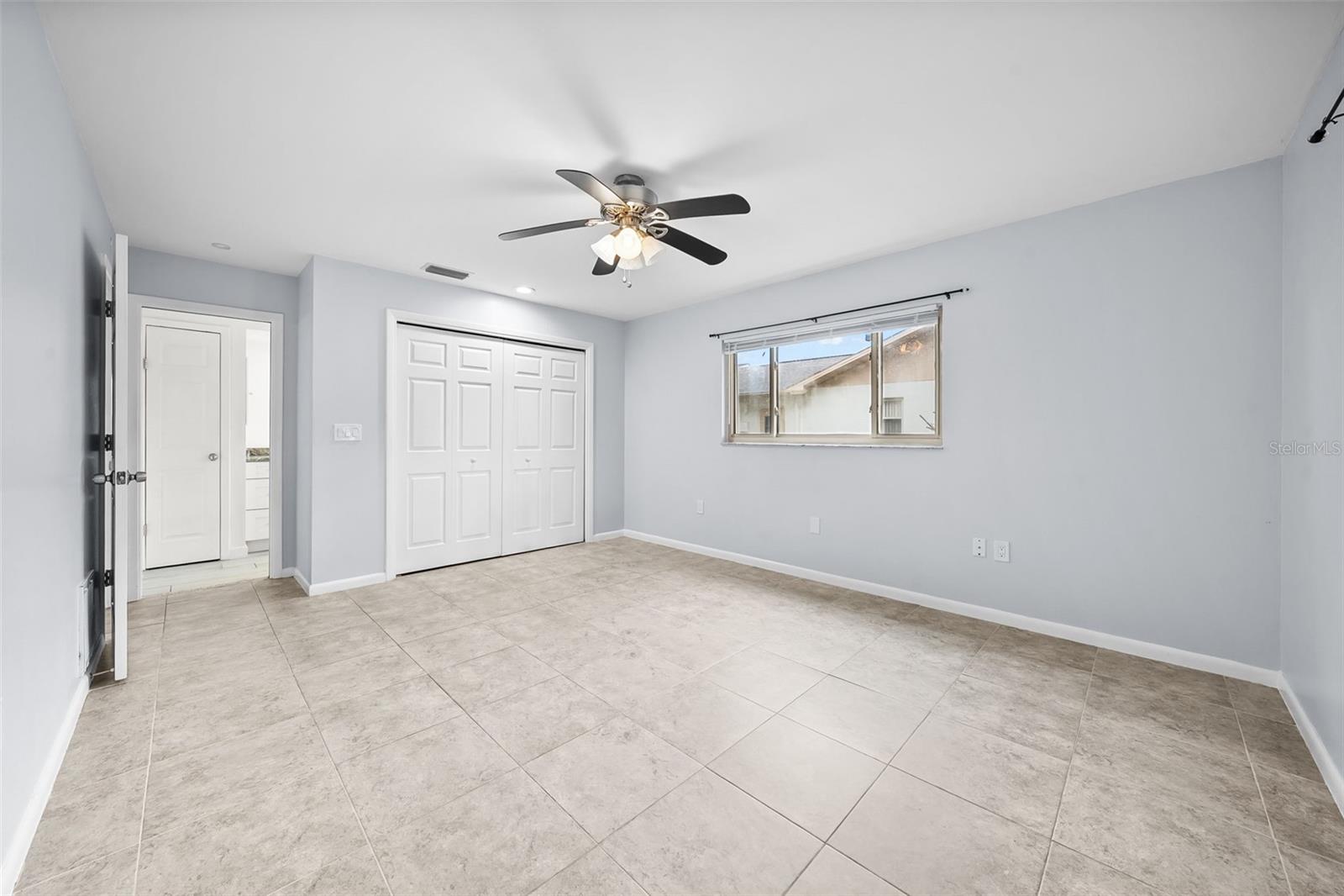 Image 19 of 34 For 8626 Woodbridge Drive