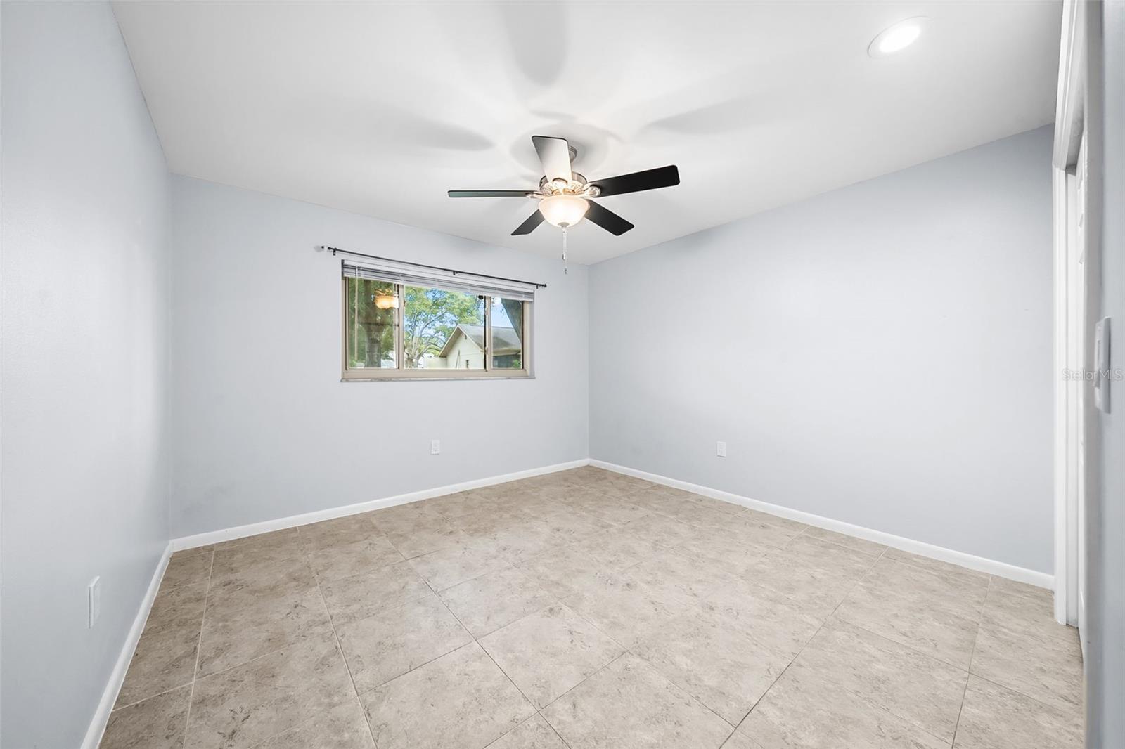 Image 22 of 34 For 8626 Woodbridge Drive