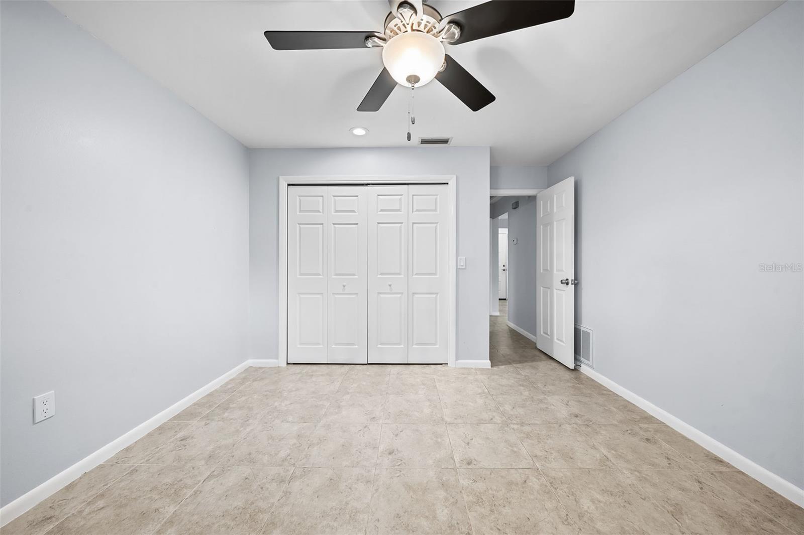 Image 23 of 34 For 8626 Woodbridge Drive