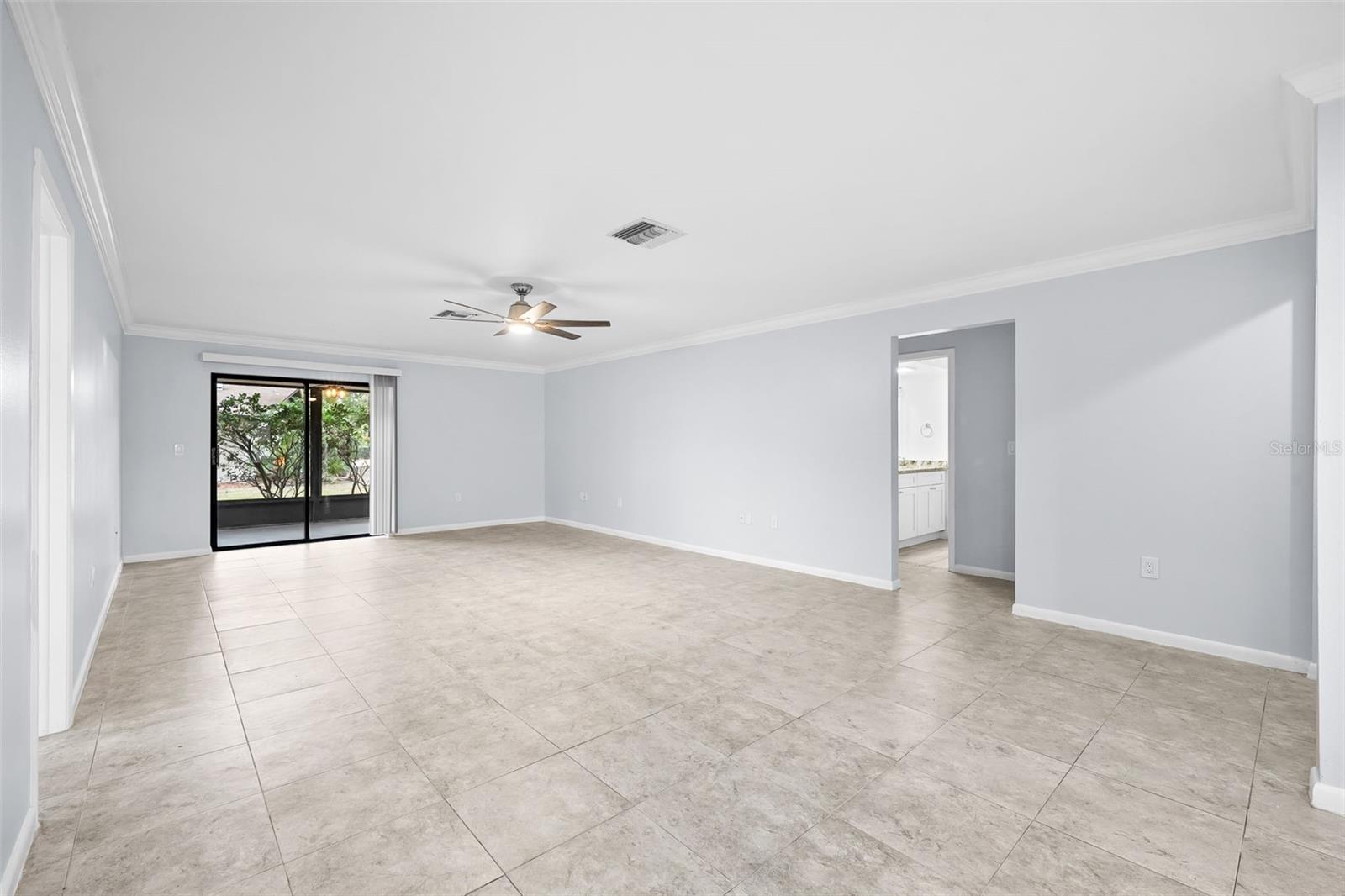 Image 9 of 34 For 8626 Woodbridge Drive