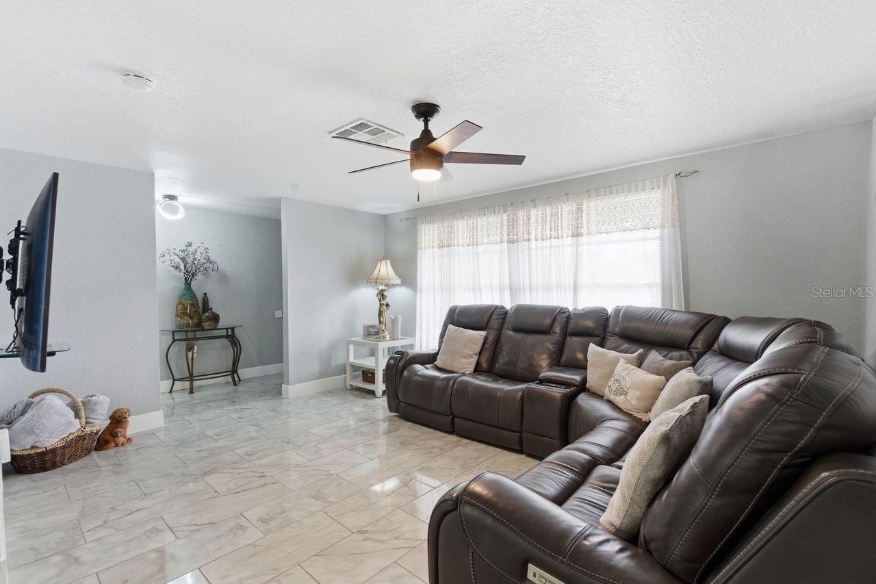 Image 4 of 24 For 7215 Stone Road