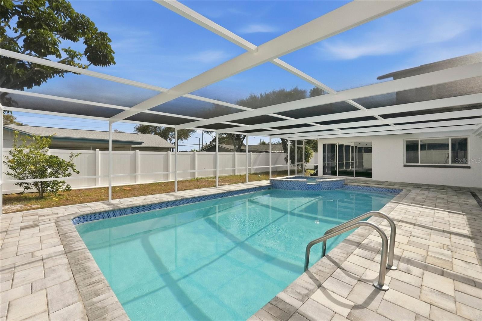 Image 28 of 34 For 9435 117th Street