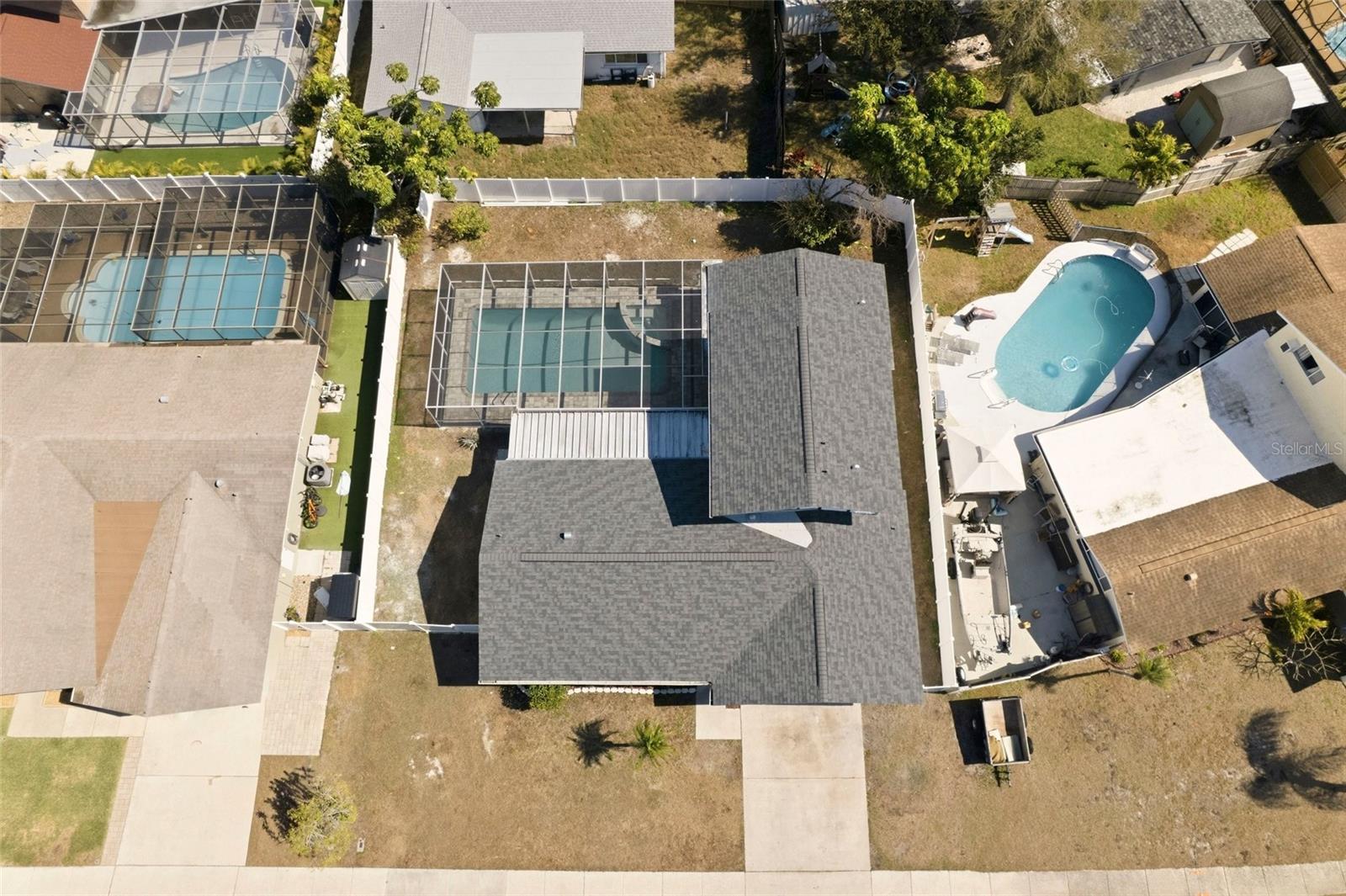 Image 29 of 34 For 9435 117th Street