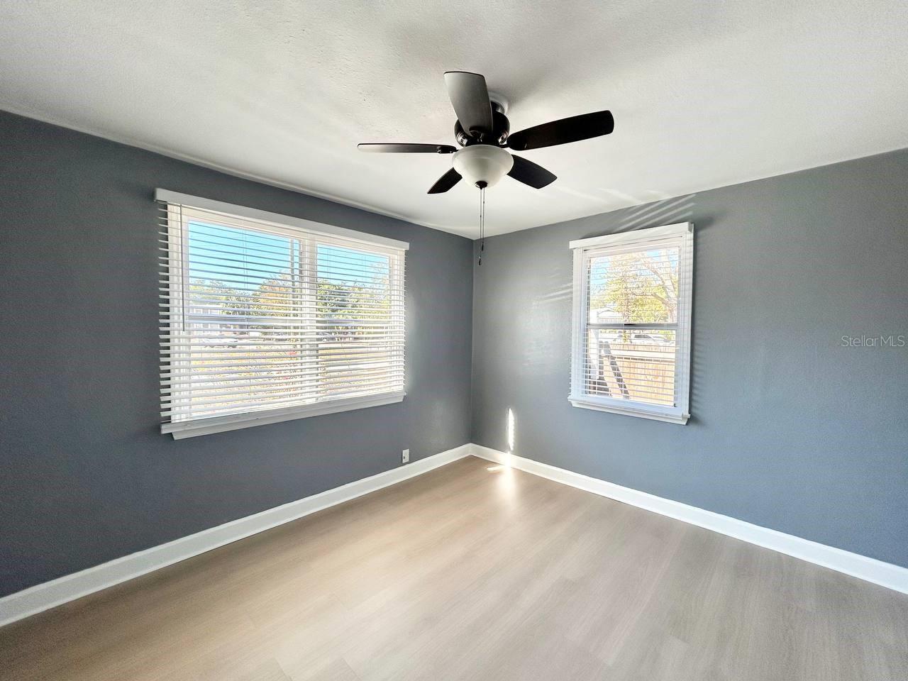 Image 13 of 20 For 2720 Edwards Avenue S