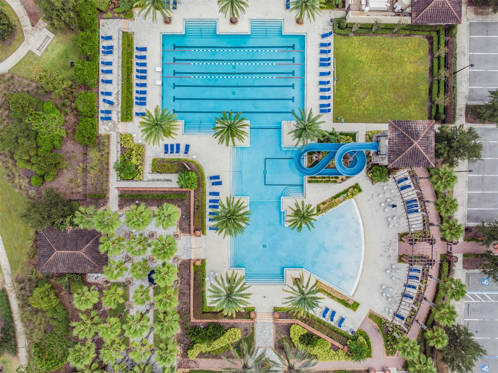 Listing photo id 27 for 4849 Isola Court