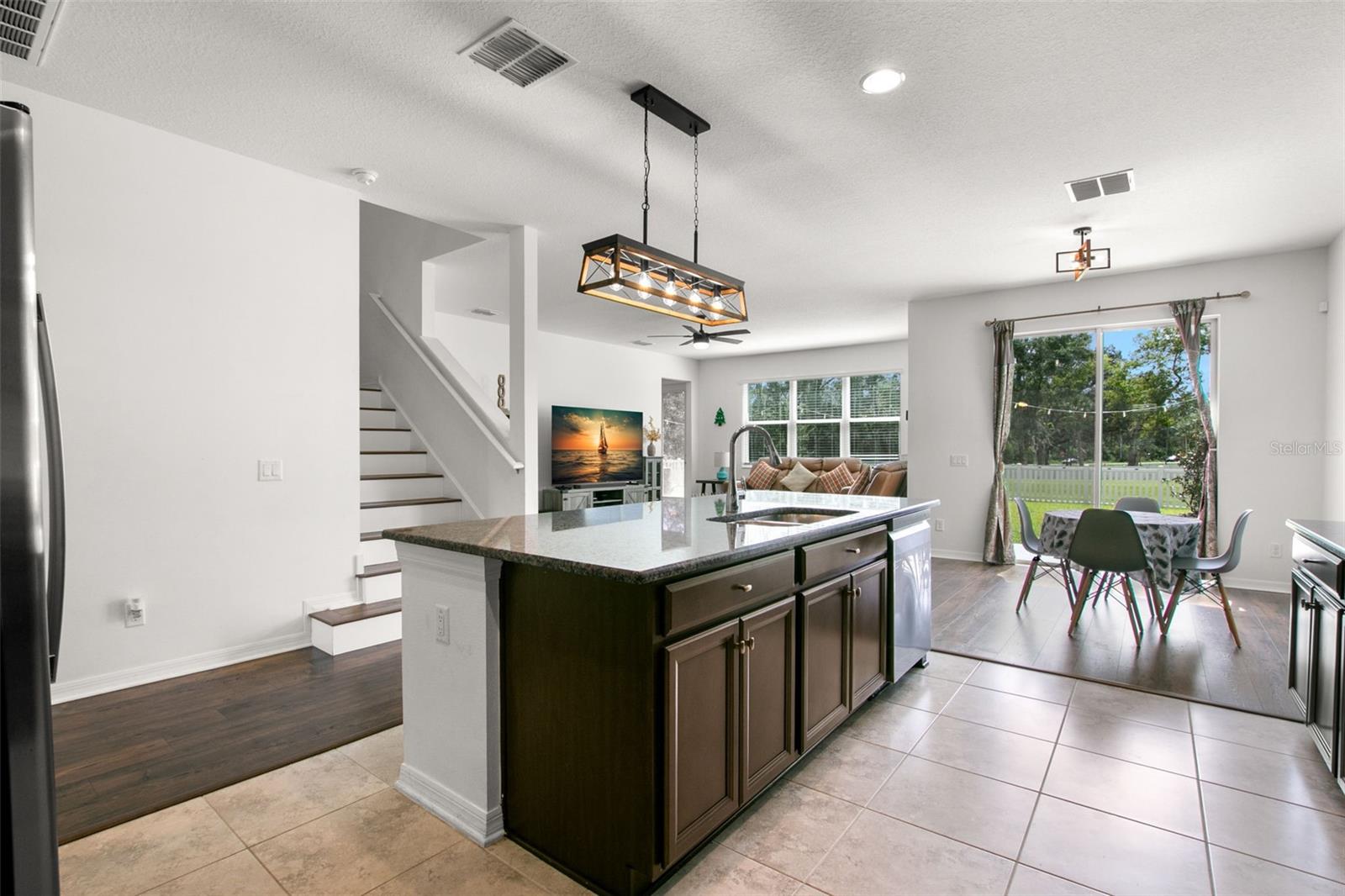 Image 11 of 60 For 16044 Sonoma Grove Circle