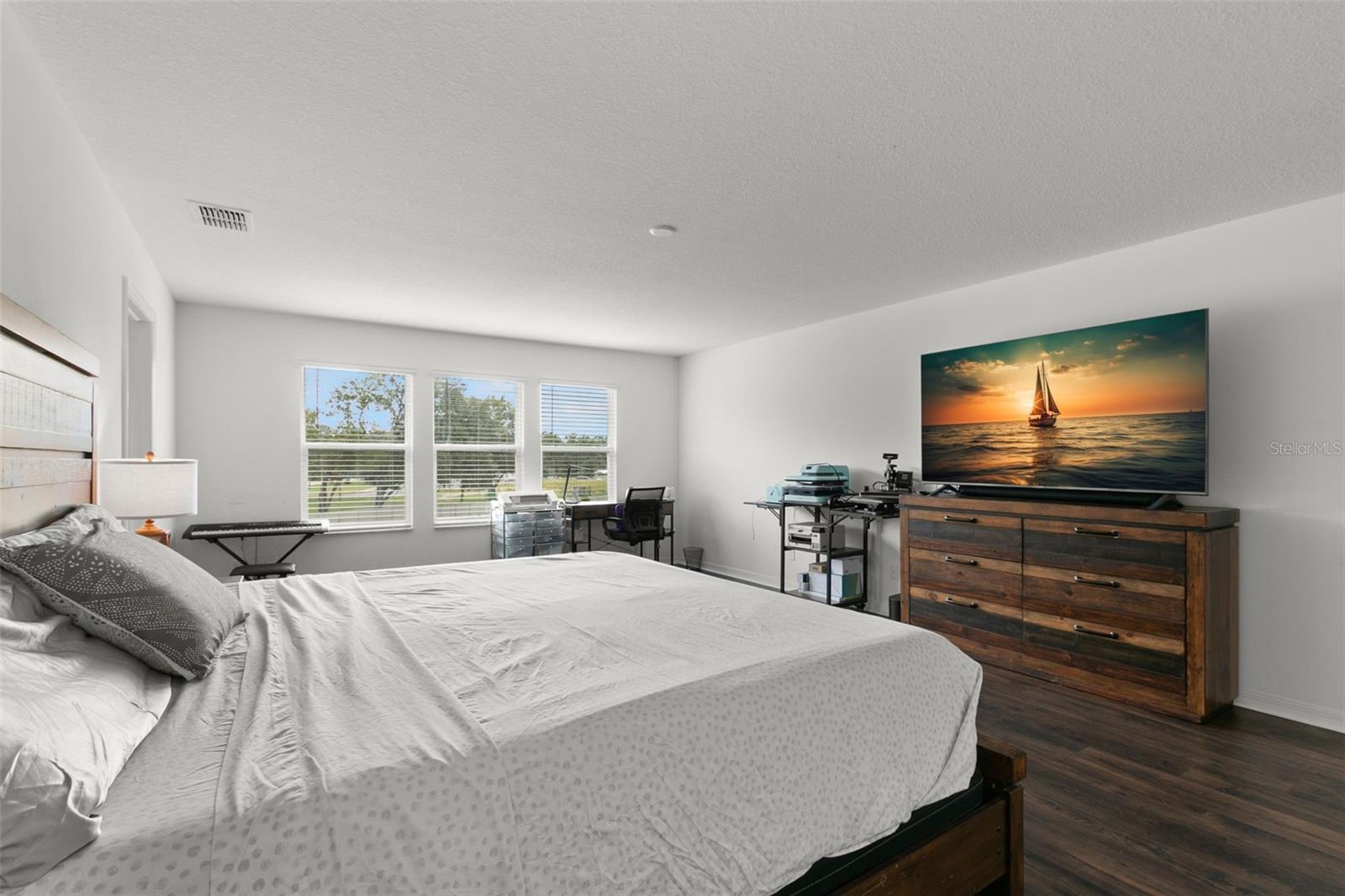 Image 31 of 60 For 16044 Sonoma Grove Circle