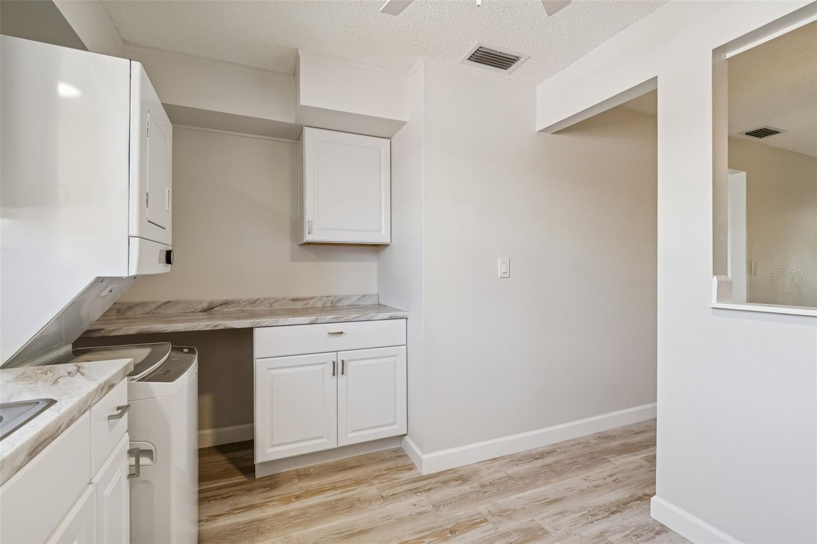 Image 12 of 37 For 3838 37th Street S 59