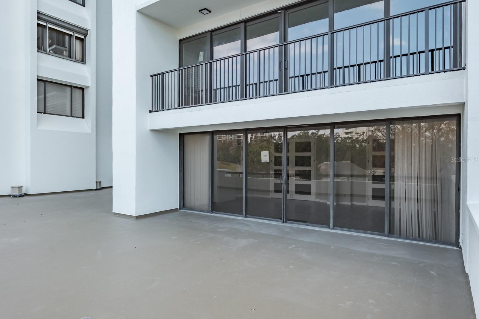 Image 38 of 72 For 8 Belleview Boulevard 108