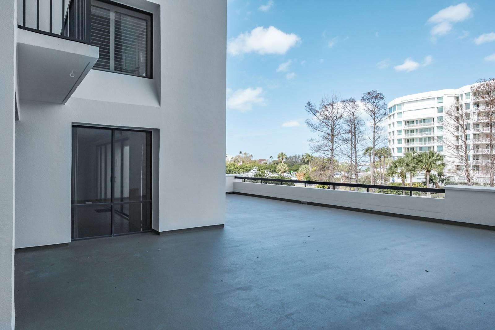 Image 43 of 72 For 8 Belleview Boulevard 108