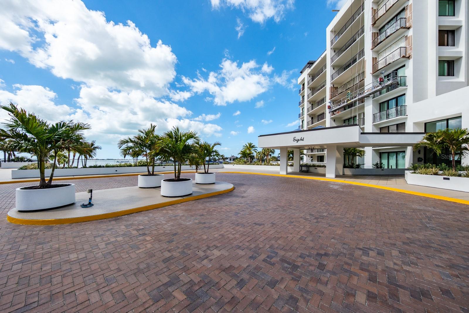 Image 52 of 72 For 8 Belleview Boulevard 108