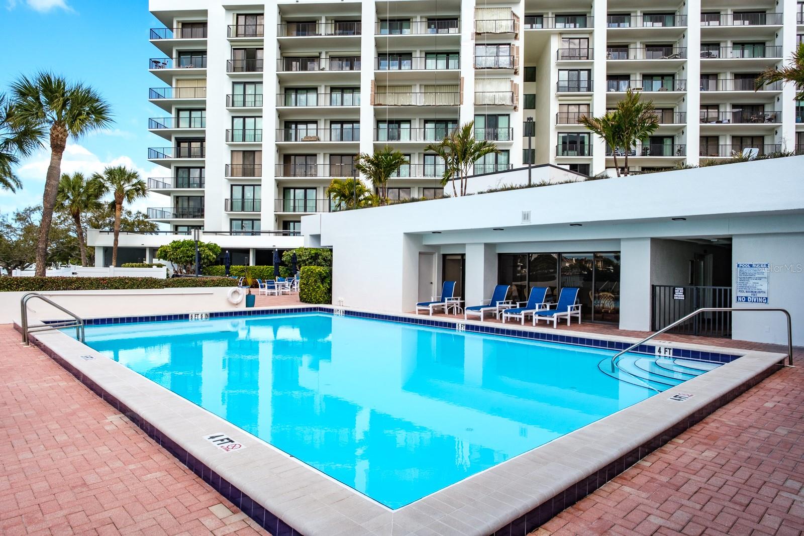 Image 57 of 72 For 8 Belleview Boulevard 108