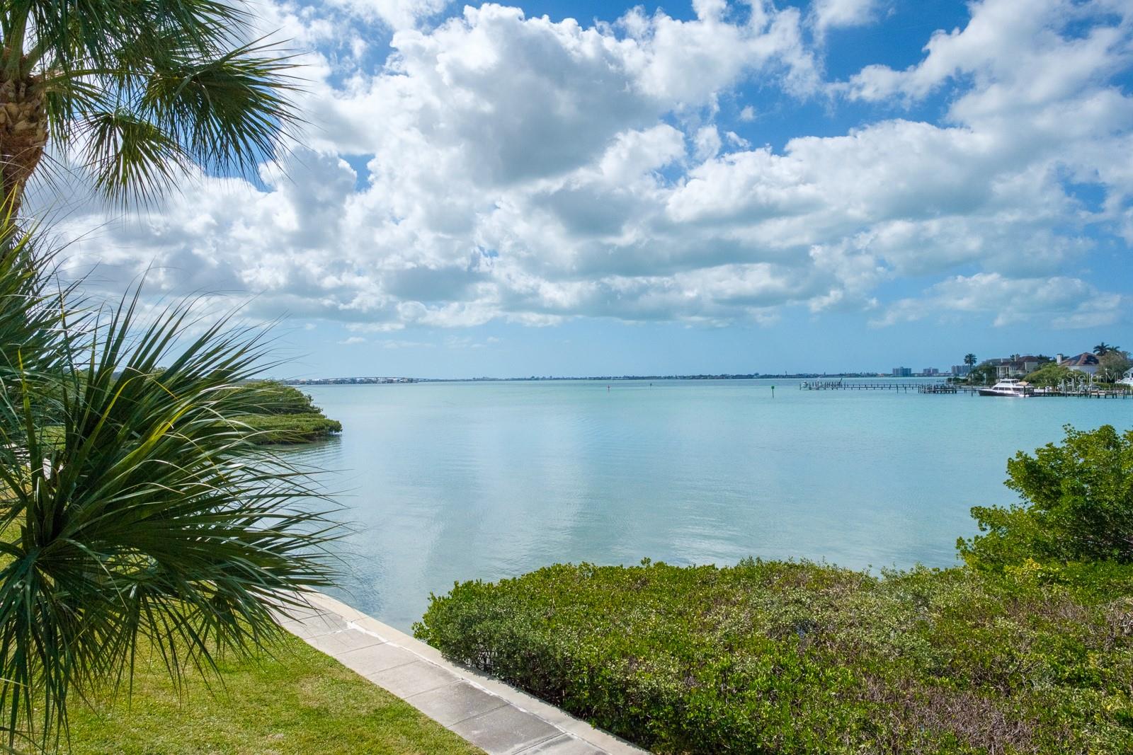 Image 63 of 72 For 8 Belleview Boulevard 108