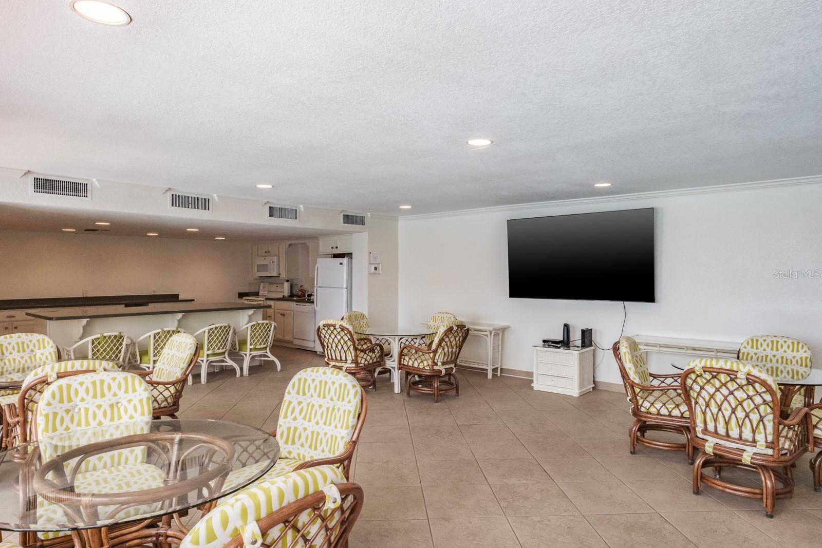 Image 68 of 72 For 8 Belleview Boulevard 108