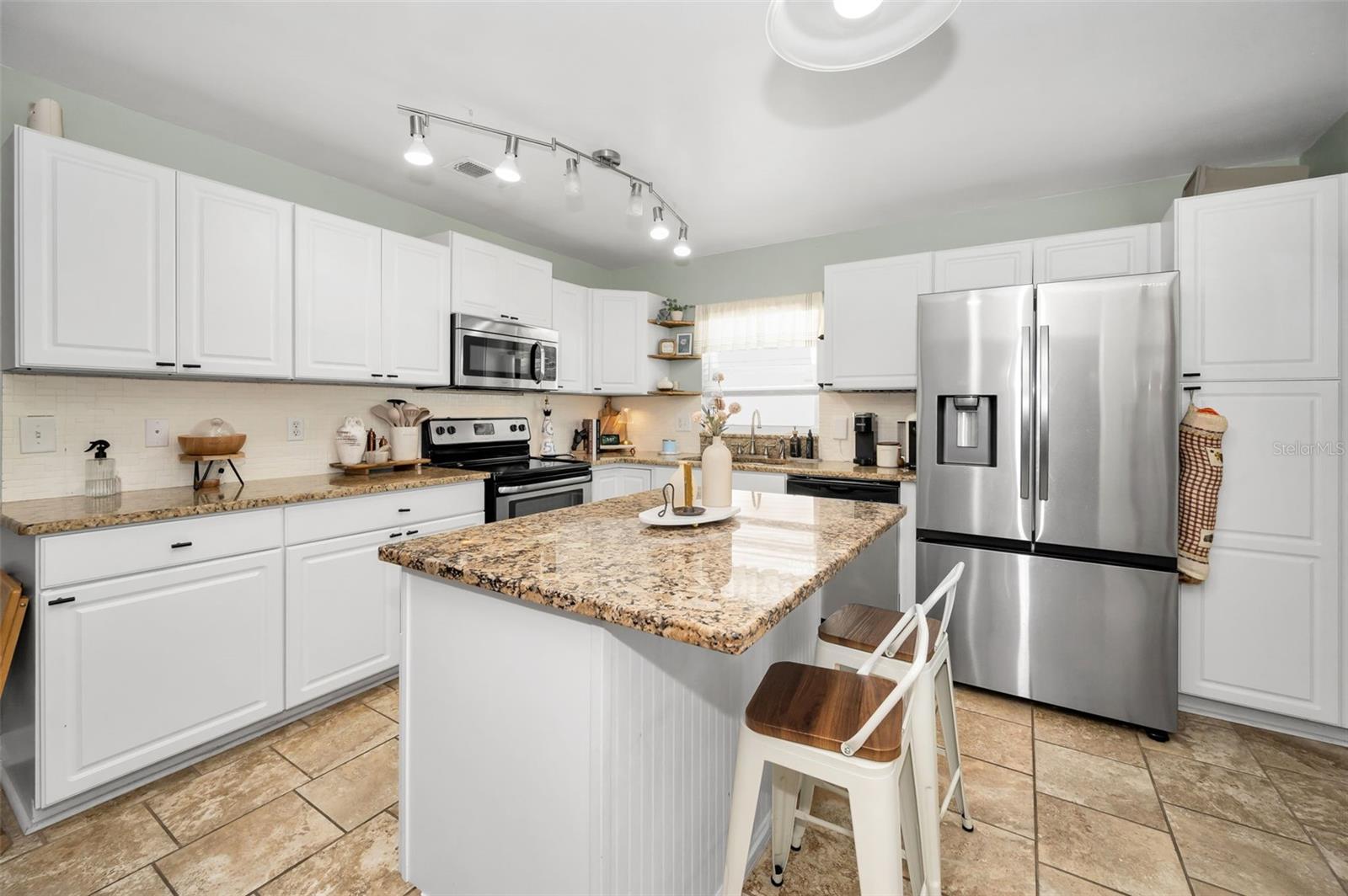 Image 12 of 38 For 8904 Beeler Drive