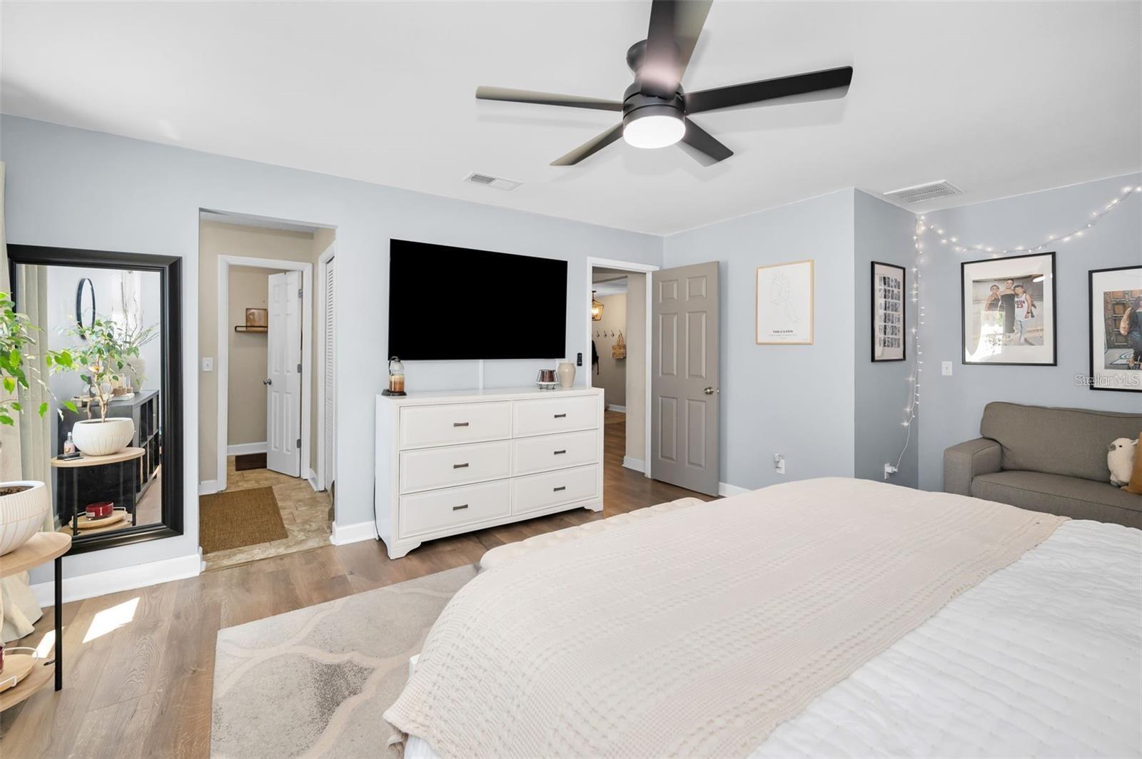 Image 17 of 38 For 8904 Beeler Drive