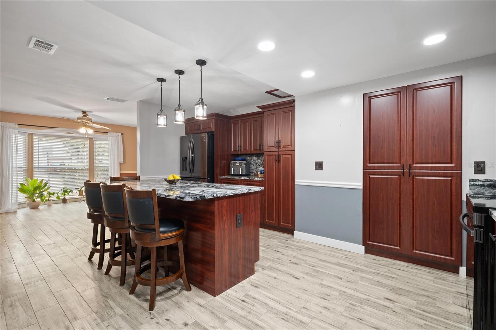 Image 4 of 28 For 3413 Kirby Street