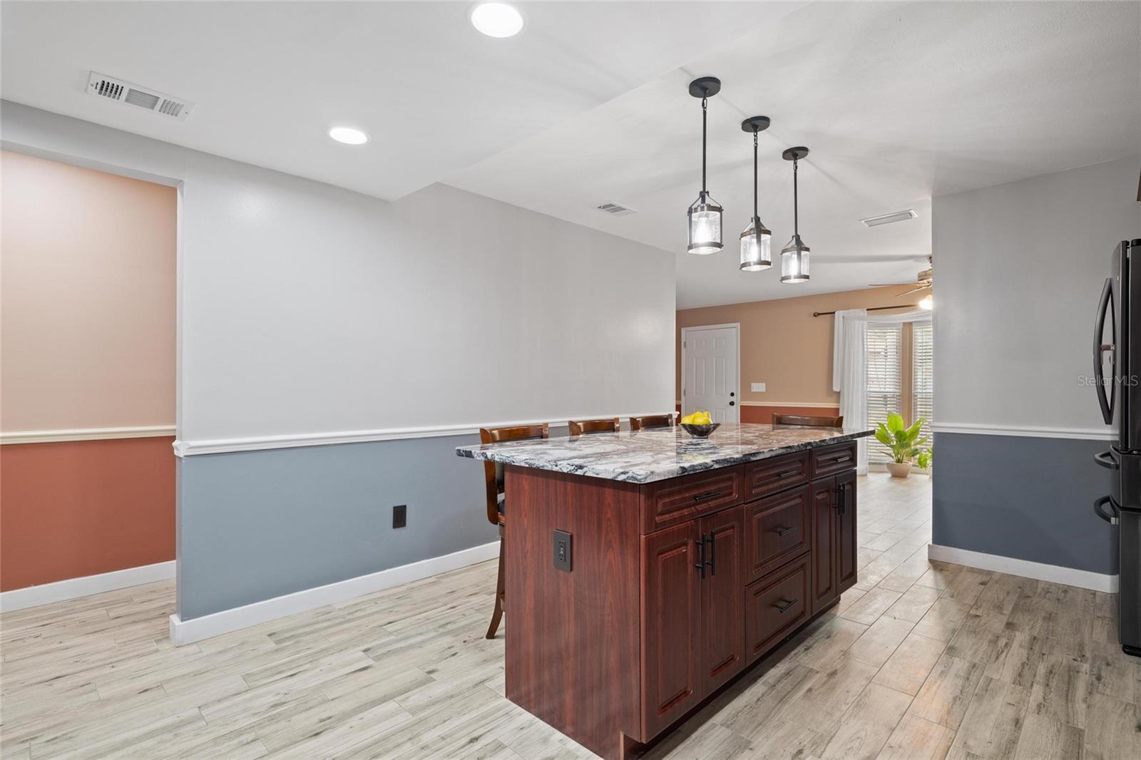 Image 5 of 28 For 3413 Kirby Street