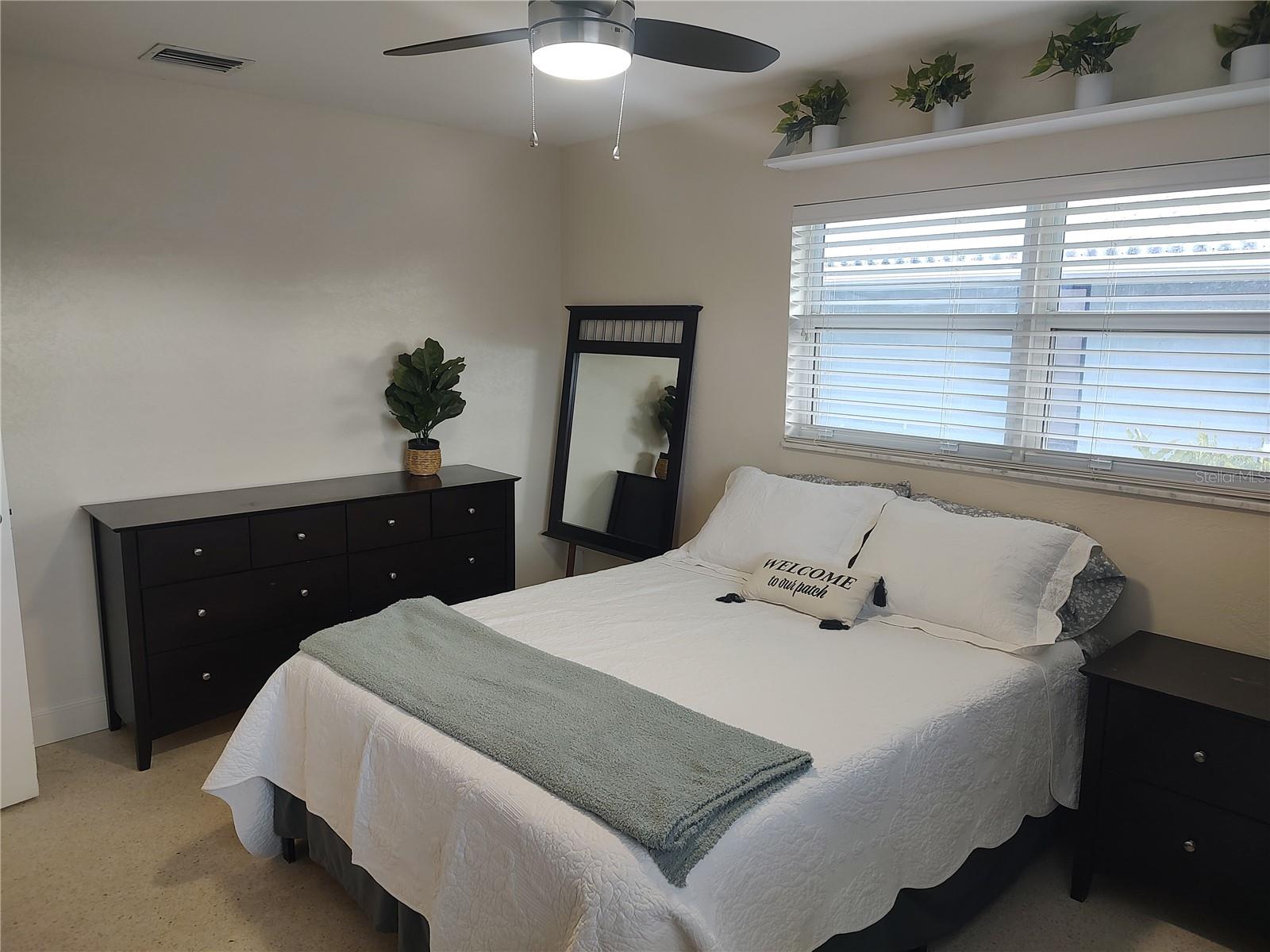 Image 10 of 27 For 4165 13th Lane Ne