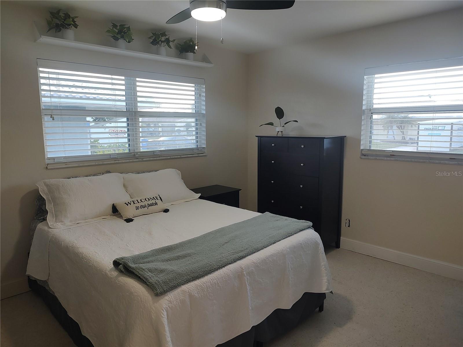 Image 9 of 27 For 4165 13th Lane Ne