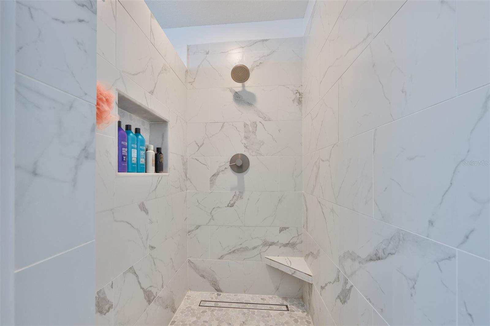 Listing photo id 24 for 21324 Southern Charm Drive