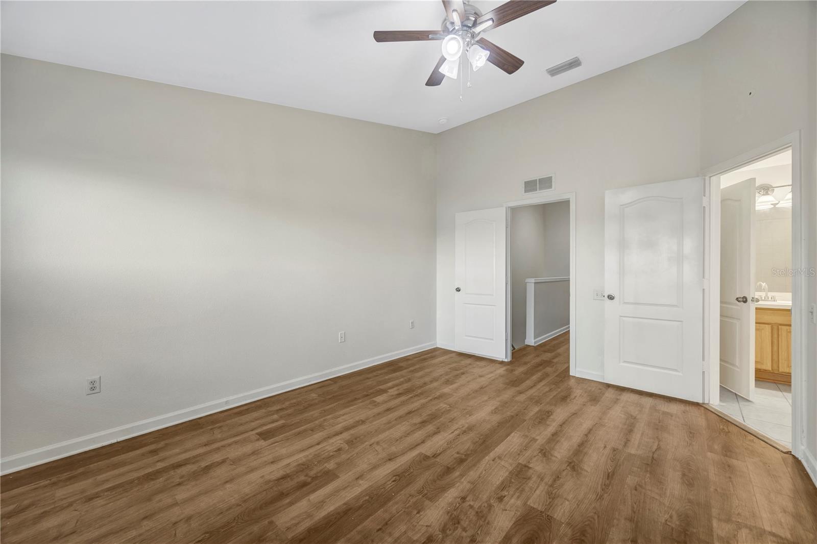 Image 17 of 52 For 5004 Barnstead Drive