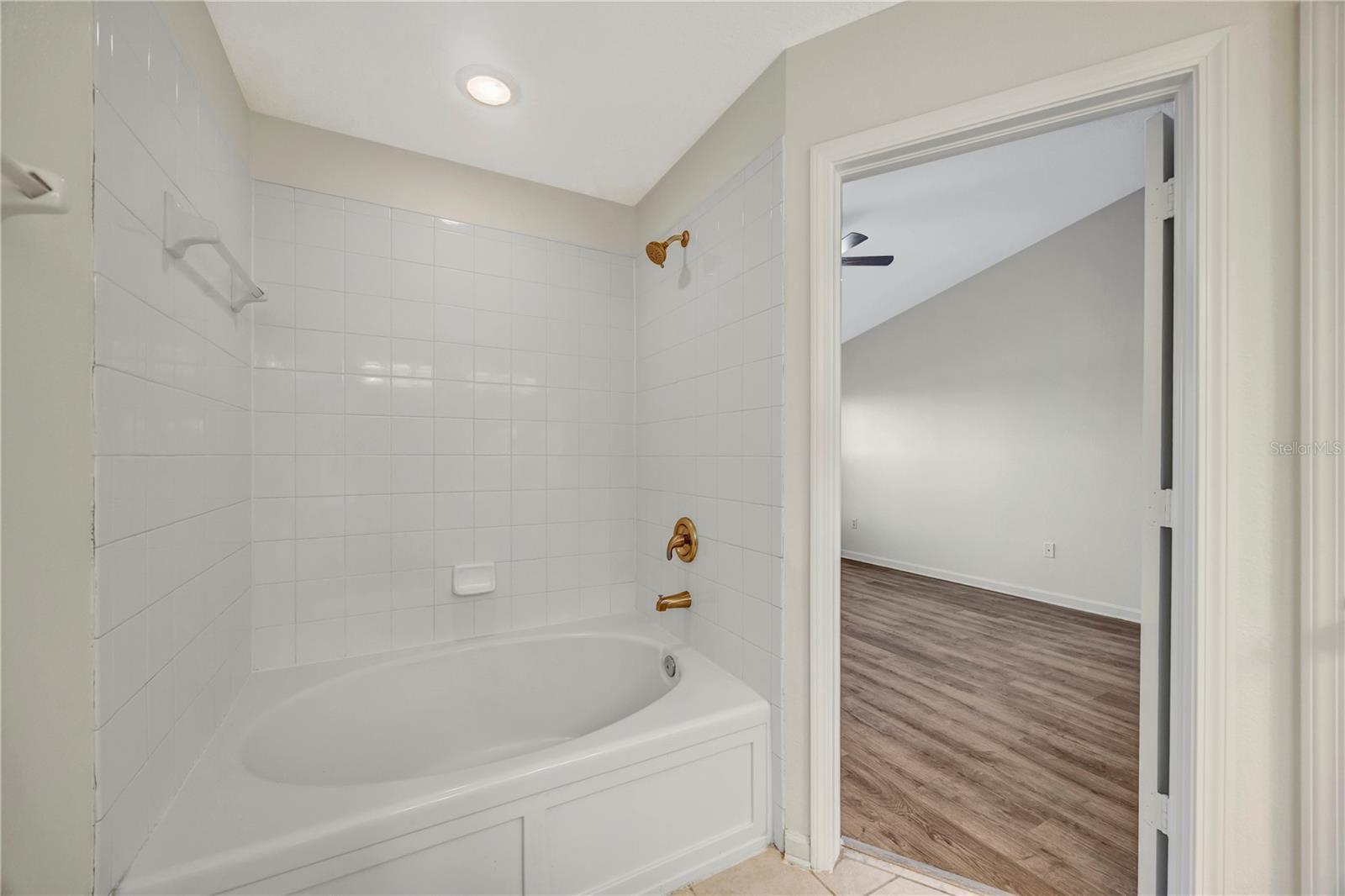 Image 19 of 52 For 5004 Barnstead Drive