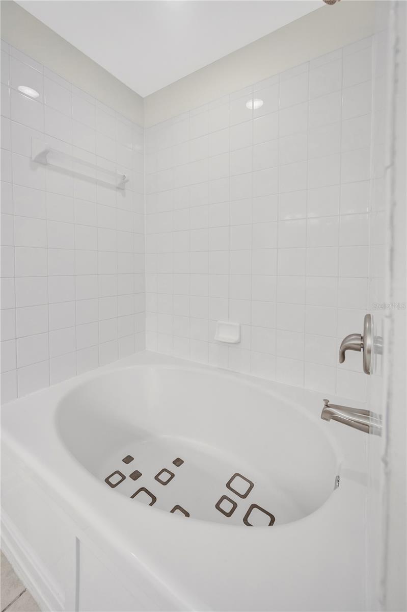 Image 20 of 52 For 5004 Barnstead Drive