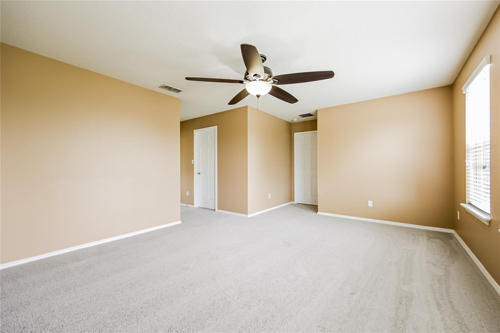 Image 15 of 23 For 30207 Cheval Street