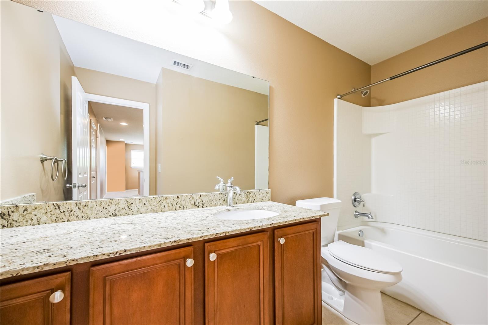 Image 18 of 23 For 30207 Cheval Street