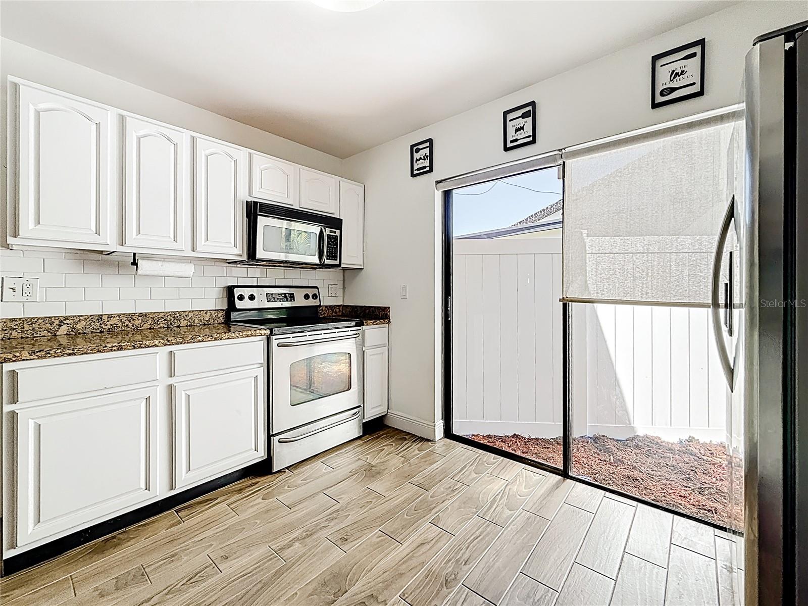 Image 26 of 85 For 5108 Ravensdale Way