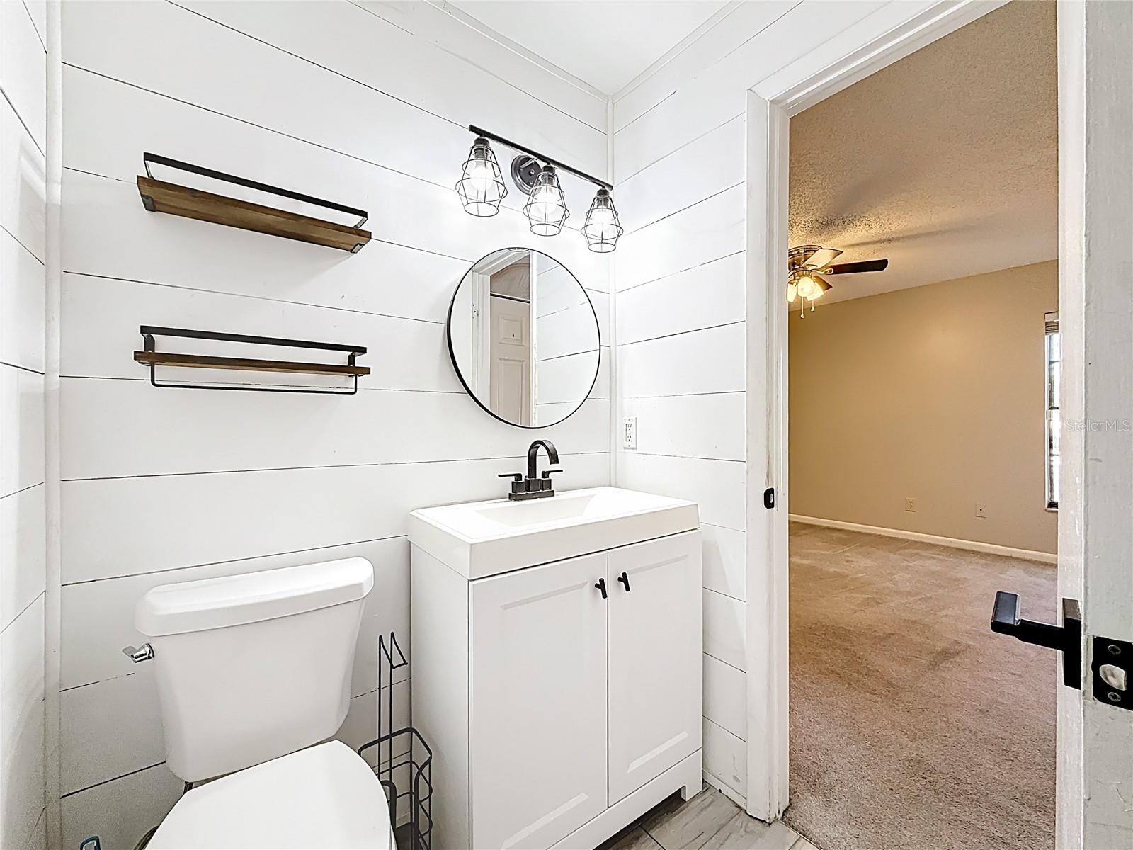 Image 36 of 85 For 5108 Ravensdale Way